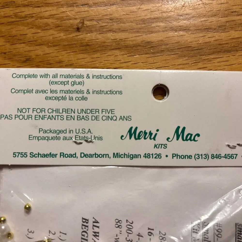 2 Vintage Christmas Craft Kits Merri Mac Beads Safety Pin Angels White/Gold New